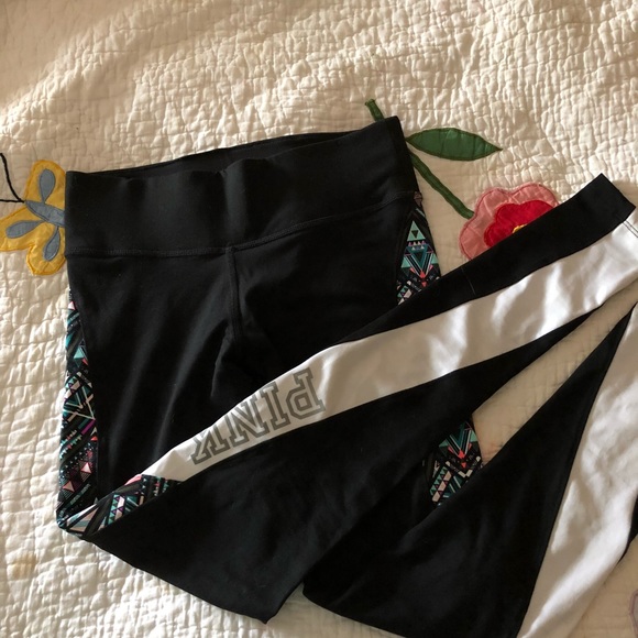 VS Pink Leggings! - Picture 2 of 3